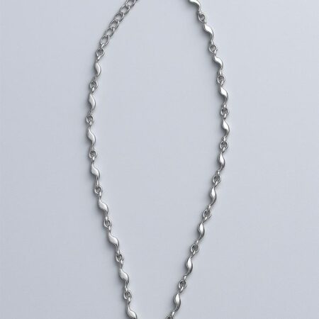 Silver Wave Link Chain Necklace